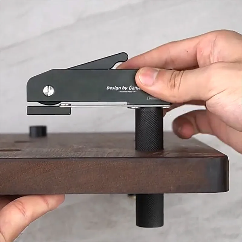 Abrazadera de sujeción rápida  - Bench Dog Hole reseña y precio